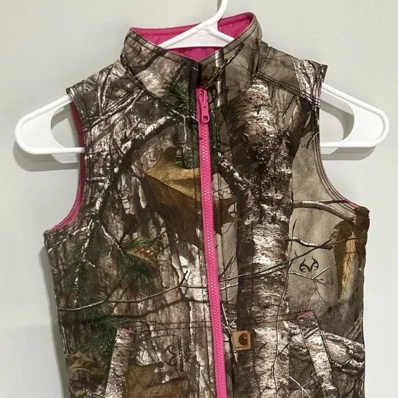 Carhartt Realtree Camo Quilted Vest Pink Girls Size XS 6 PREOWNED - Picture 1 of 10